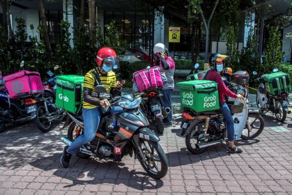 Dua Juta Orang Kerja Tidak Sepadan Dengan Kelulusan Mereka – DOSM